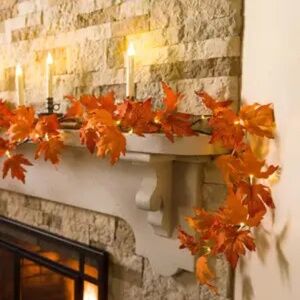 NWT Plow & Hearth Maple Leaf Garland